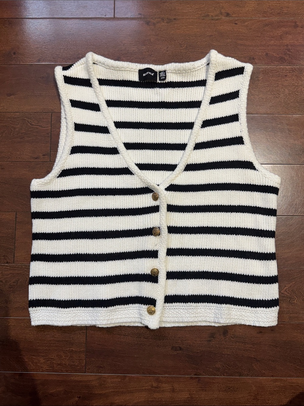 Women’s RD Style Striped Knit Button-Front Vest